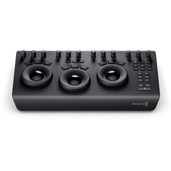Портативна панель DaVinci Resolve Micro Panel